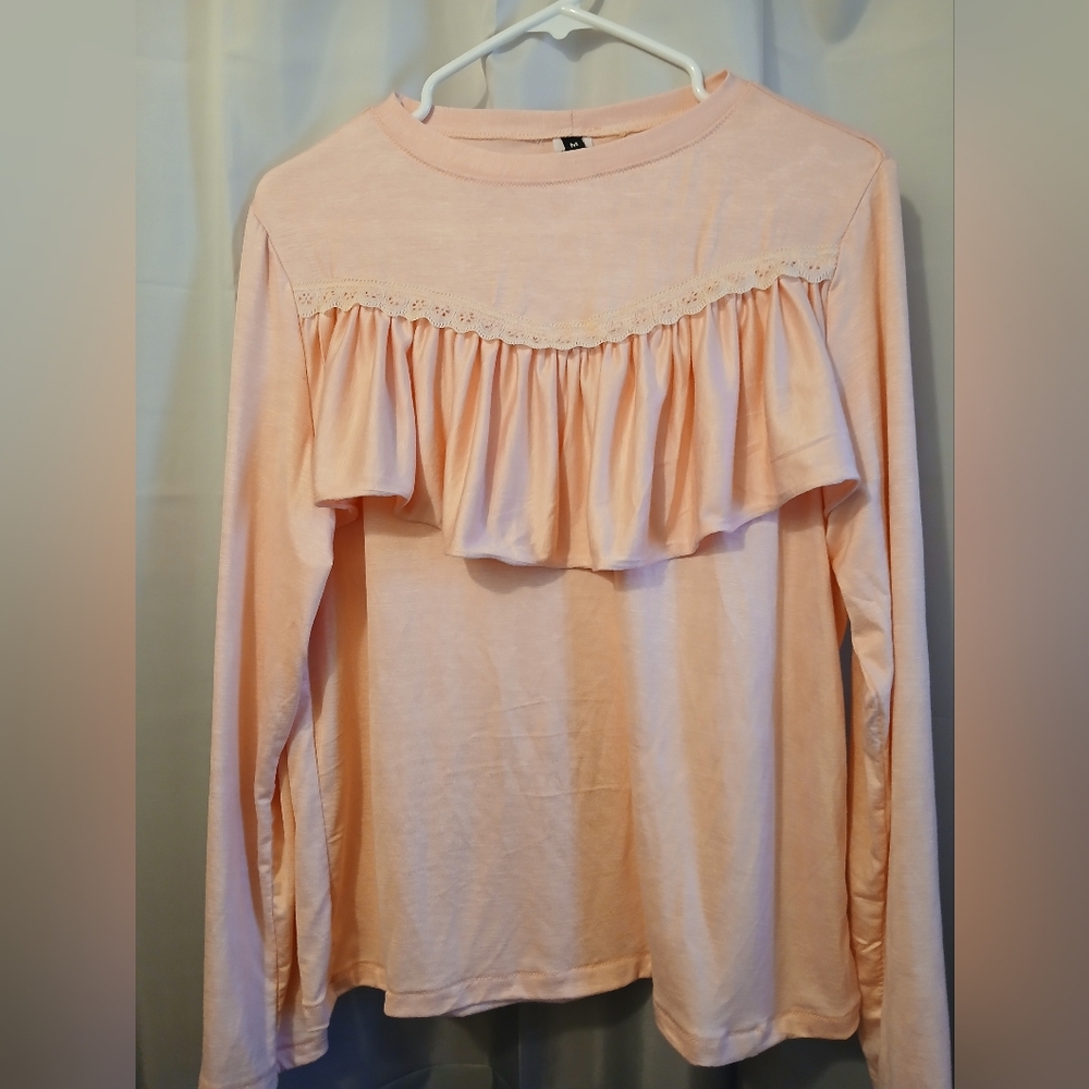 Nwt Ruffled Flounce Knit Dressy T-shirt women's M Peach Pink crew neck Long Slv